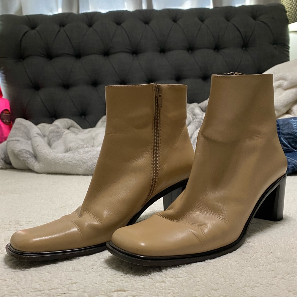 Leather boots - Picture 2 of 4